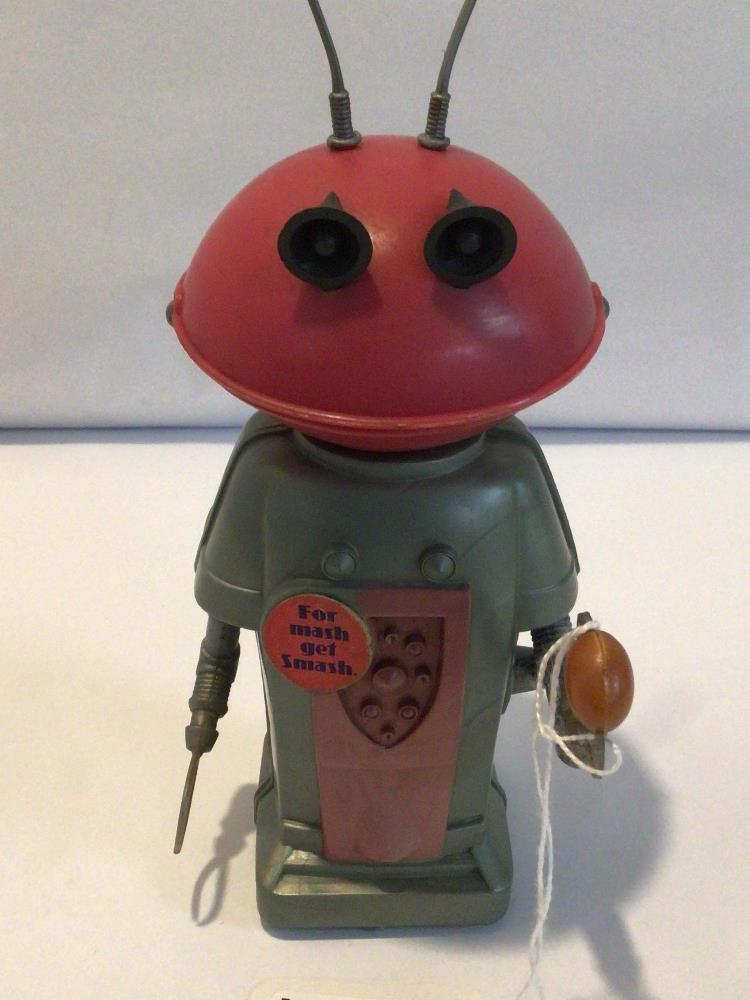 MARX TOY FOR "MASH GET SMASH" VINTAGE WORKING TOY - Image 2 of 4