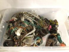 A LARGE QUANTITY OF MIXED COSTUME JEWELLERY INCLUDES VINTAGE