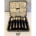 SET OF SIX HALLMARKED SILVER COFFEE SPOONS (CASED) BY VINERS