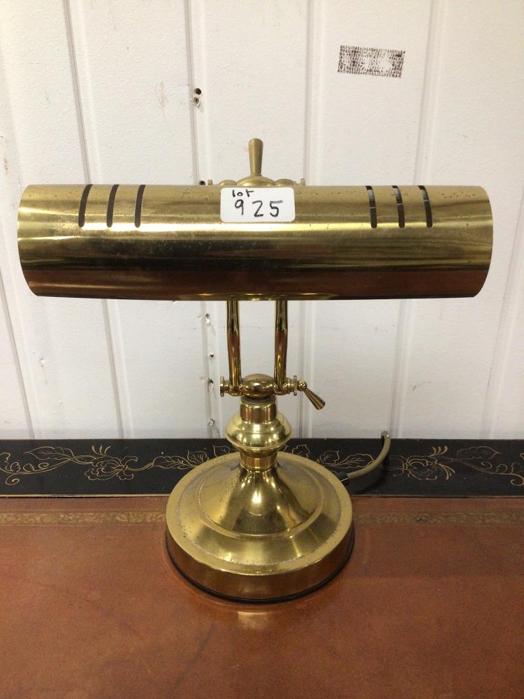 VINTAGE BRASS ADJUSTABLE BANKERS DESK LAMP