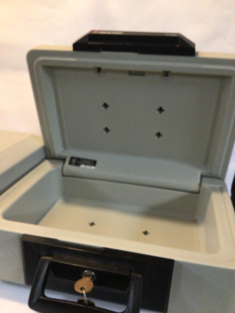 TWO SENTRY FIREPROOF SAFES - Image 3 of 4