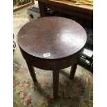 ART DECO ROUND TABLE