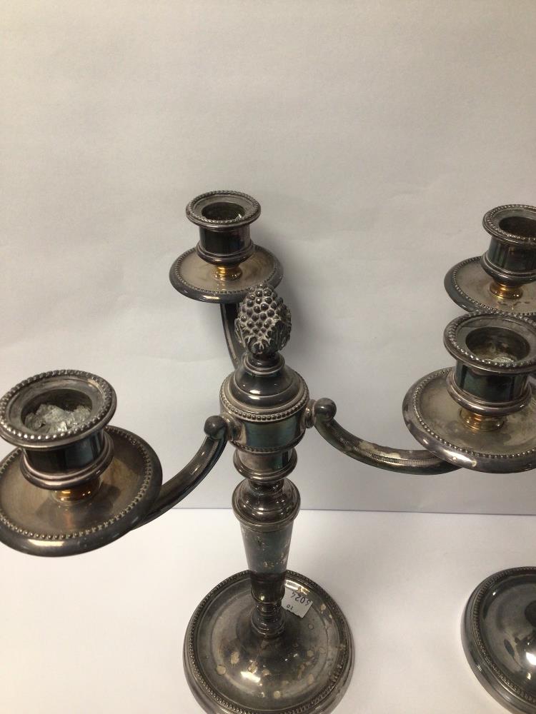 A PAIR OF HEAVY WEIGHTED THREE BRANCH CANDELABRAS IN SILVER PLATE, 27CM - Image 3 of 4