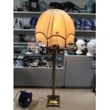 VINTAGE COLUMN BRASS STANDARD LAMP WITH DECORATIVE SHADE, 173CM