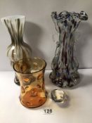 FOUR PIECES OF MIXED GLASS ITEMS, VAL ST LAMBERT CRYSTAL FROG, MURANO, AND MORE