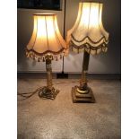 TWO BRASS COLUMN TABLE LAMPS, THE LARGEST 64CM