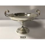 HALLMARKED SILVER CIRCULAR PEDESTAL BON BON DISH WITH SCROLL HANDLES BY WALKER AND HALL 1907,