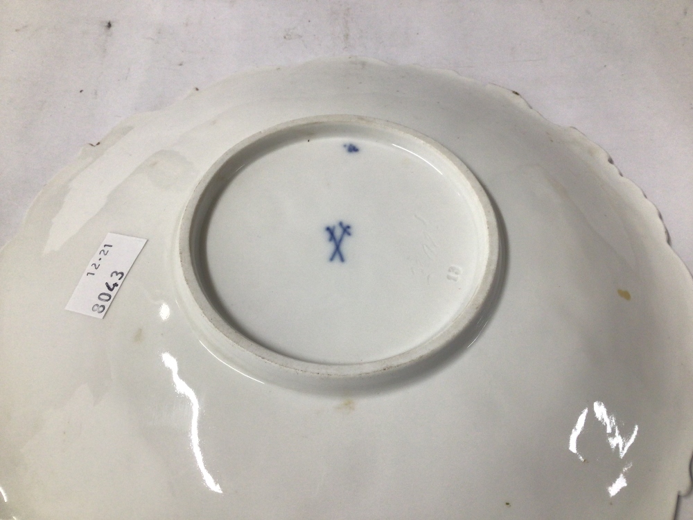 MEISSEN COBALT BLUE AND GOLD CABINET PLATE, 23CM - Image 3 of 3