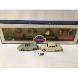 THE ORIGINAL TOY COMPANY BOXED DIE CAST LOONEY TUNES FIVE-CHARACTER TRAIN MODEL. TOGETHER WITH TWO
