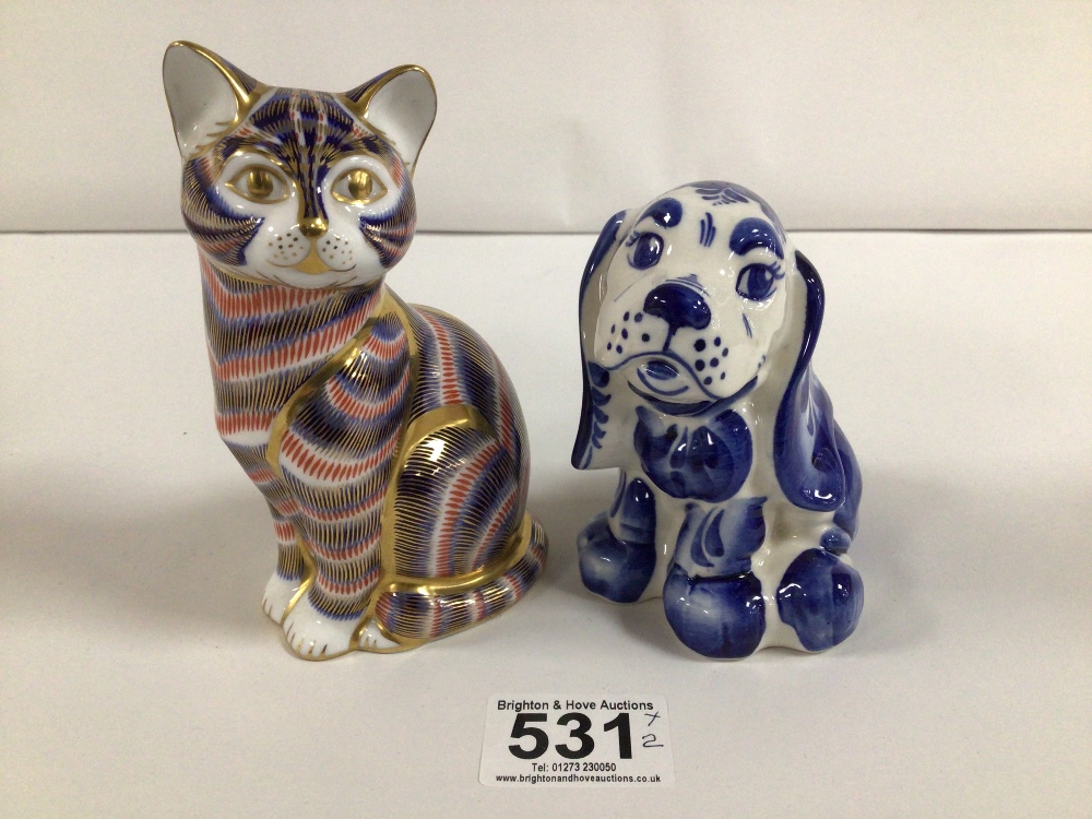 ROYAL CROWN DERBY CAT 13CM WITH A RUSSIAN GZHEL POTTERY DOG, 11CM