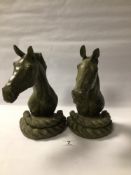 TWO CAST IRON BOOKENDS, HORSEHEADS, 24CM