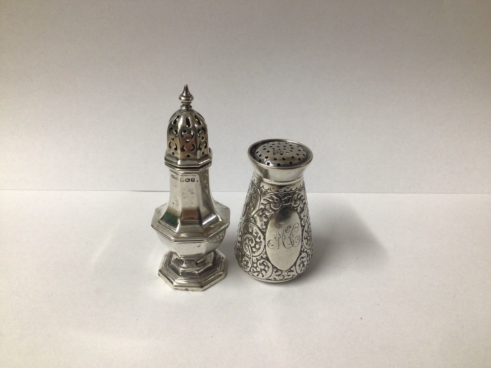 HALLMARKED SILVER OCTAGONAL BALUSTER PEPPER, 8CM WITH A HALLMARKED SILVER FOLIATE ENGRAVED PEPPER, - Image 2 of 4