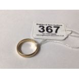 375 GOLD WEDDING BAND, SIZE R, 4 GRAMS