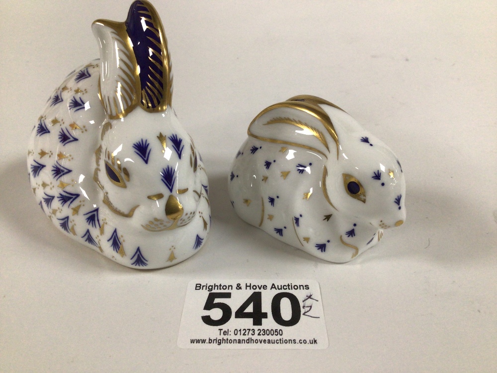 TWO ROYAL CROWN DERBY RABBITS, THE LARGEST 8CM
