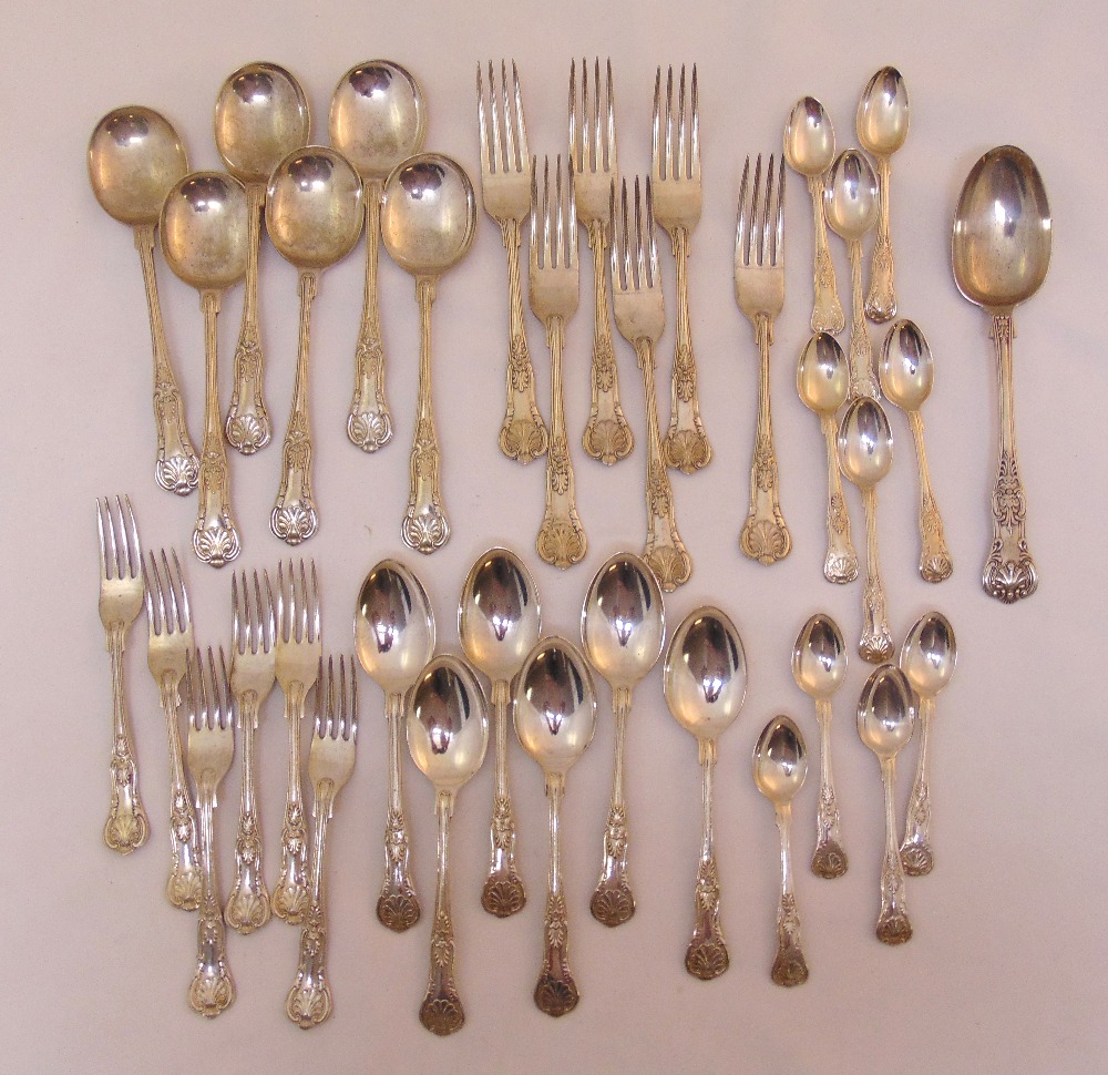 A quantity of silver plated Kings pattern flatware