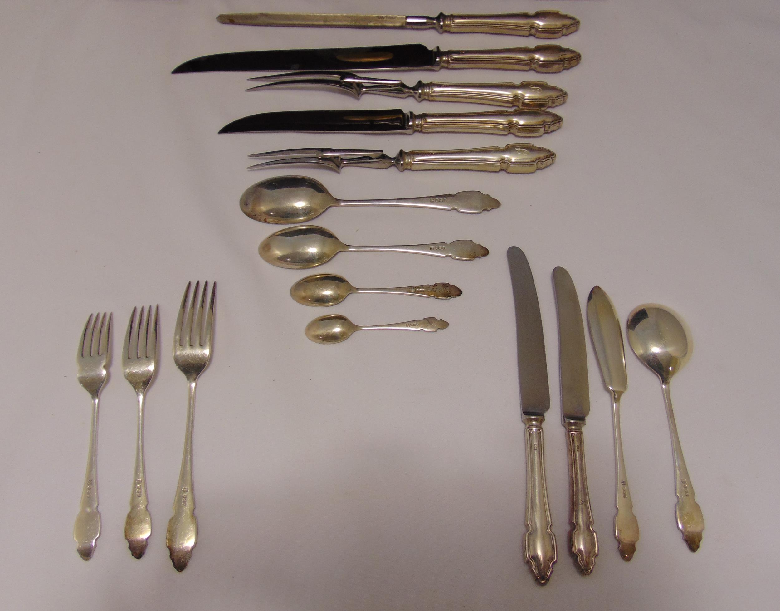 A canteen of hallmarked silver flatware for twelve place settings to include table and dessert - Image 5 of 6