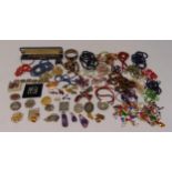 A quantity of costume jewellery to include earrings, necklaces and bracelets