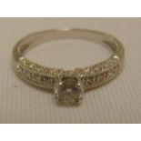 9ct white gold and diamond dress ring, approx total weight 2.1g