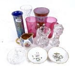 An Isle of Wight glass vase, 12.5cm, cranberry beakers and pot etc