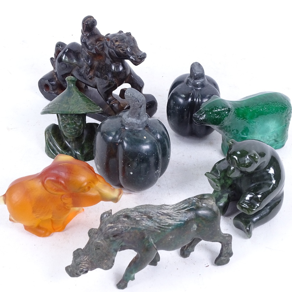 Bear and pig figures, spinach jade bust, height 6cm, soapstone gourds etc