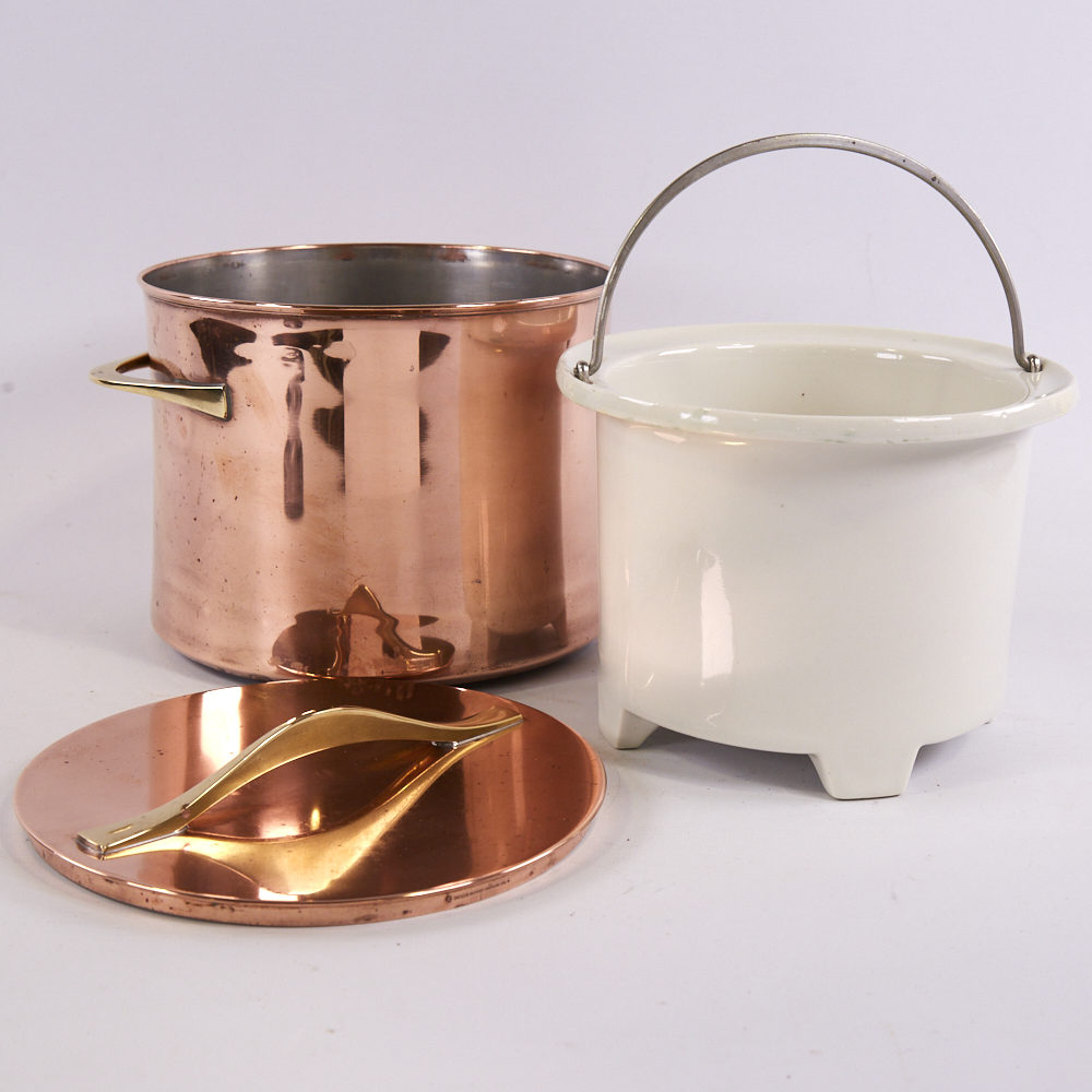 JENS HARALD QUISTGAARD FOR DANSK, 1960s' Fondue or Bain Marie, copper and brass cooking pot with - Image 3 of 4