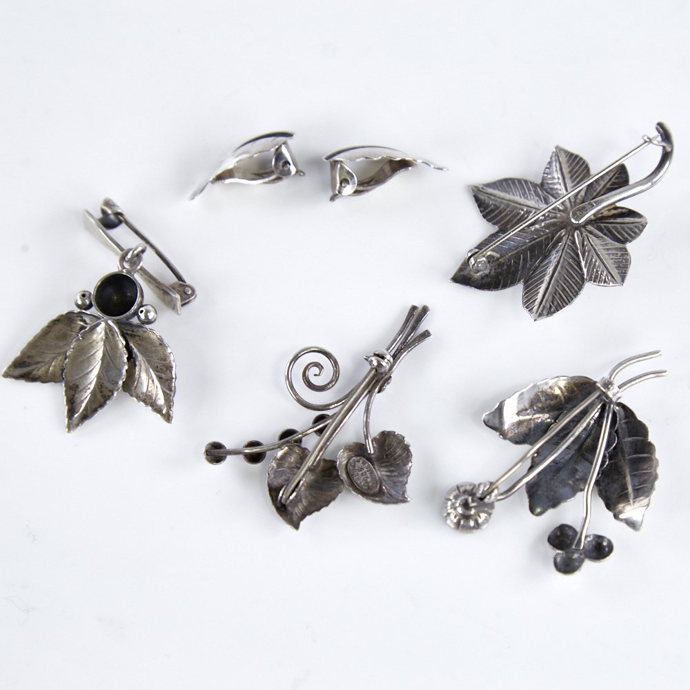 Various Danish stylised silver jewellery, including pair of clip leaf earring by Niels Erik From, - Image 3 of 5