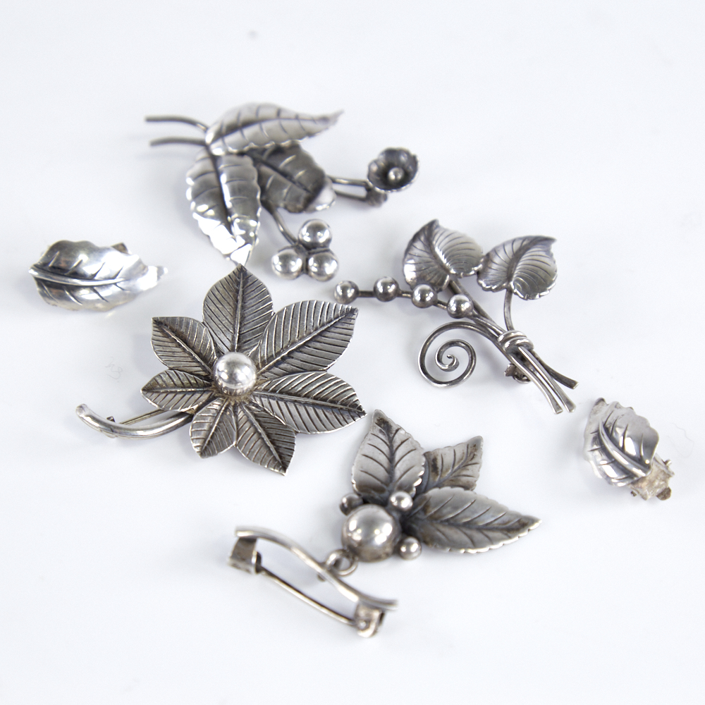 Various Danish stylised silver jewellery, including pair of clip leaf earring by Niels Erik From, - Image 4 of 5