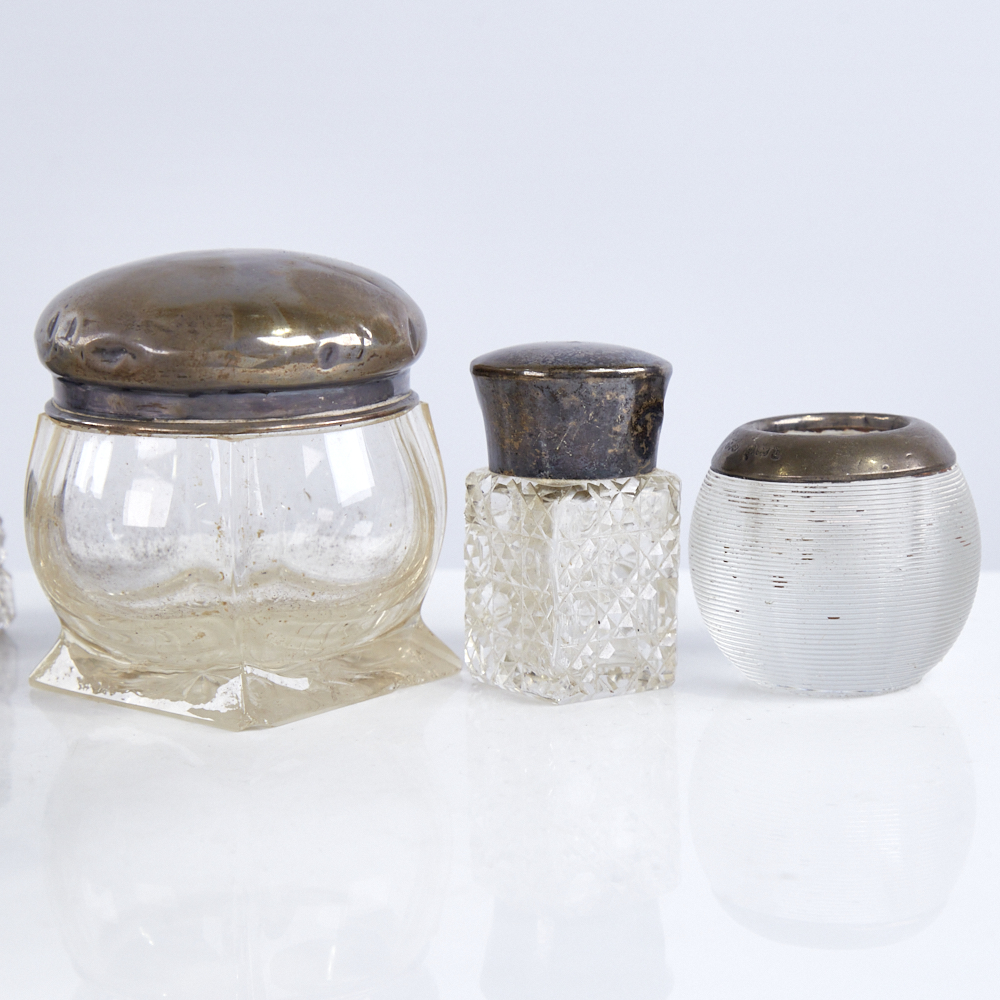 Various silver, including miniature embossed pillbox, mustard pot, dressing table jars etc Lot - Image 2 of 5