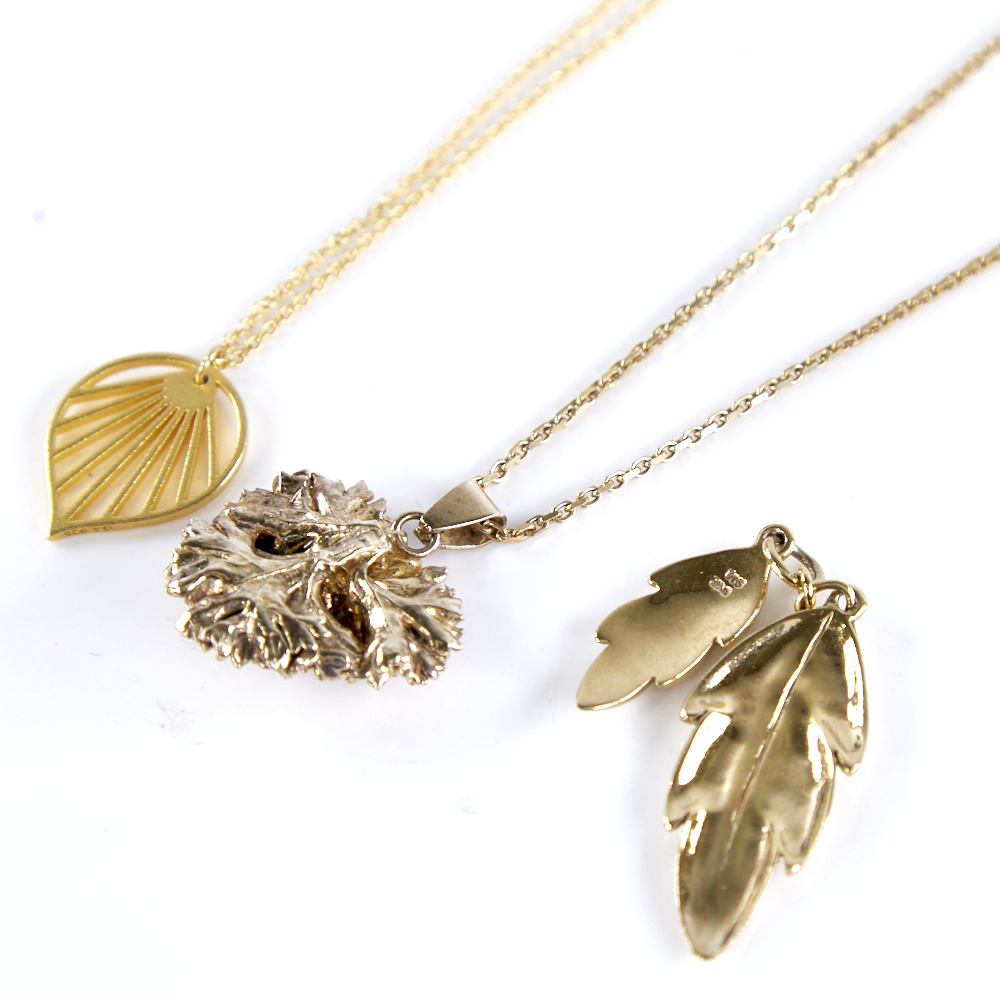 Various Danish silver-gilt jewellery, including Flora Danica pendant necklace, another pierced - Image 3 of 5