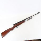 An SMK XS79 CO2-88 .22 calibre air rifle, bolt action, overall length 101cm