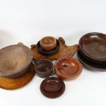 A large quantity of various turned wood bowls, dishes, food bowls etc (11)