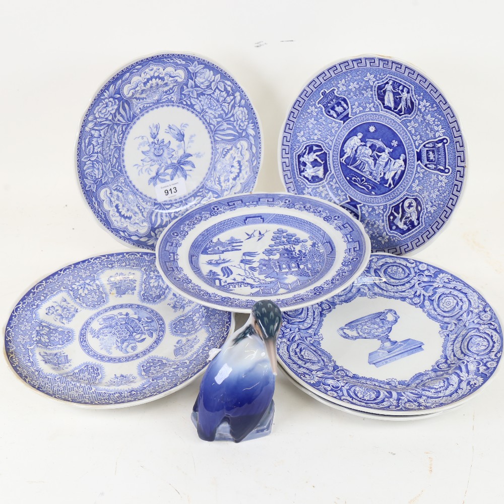 A Royal Copenhagen porcelain model kingfisher, and a set of 6 Spode Blue Room Collection plates (7)