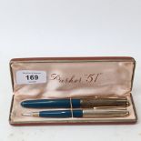 A Vintage Parker 51 teal blue fountain pen and propelling pencil set, boxed