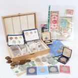 Various British coins and banknotes, including some cased (boxful)