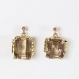 A Vintage pair of 9ct gold smoky quartz stud earrings, 8g
