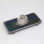An Edwardian polished blue agate and silver inkwell desk stand, with removeable cut-glass silver-