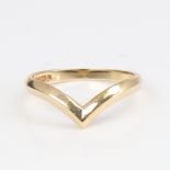 A late 20th century 14ct gold wishbone ring, band width 2.7mm, size M, 1.6g No damage or repair,