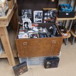 A large quantity of various music CDs (2 boxfuls)