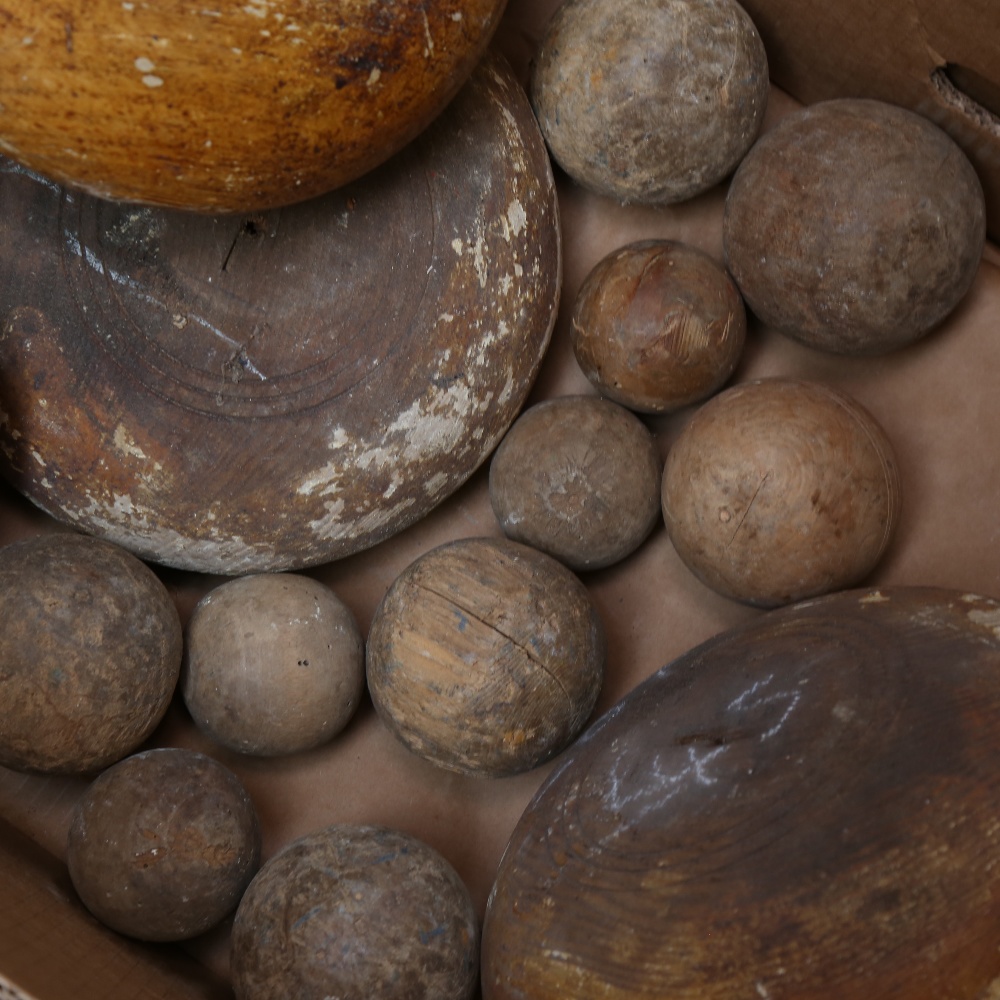 A set of coconut shy balls, and hardwood discs (boxful) - Image 2 of 2