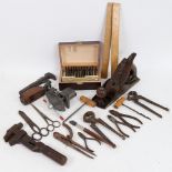 Various tools, including Stanley Bailey no. 4 1/2 plane, cased set of alphabet punches, vices etc