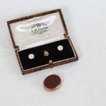 A 9ct gold hardstone fob seal, and a 3-piece 9ct gold dress stud set, cased