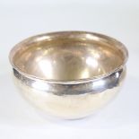 A George VI silver bowl, planished decoration, by Mappin & Webb, hallmarks Birmingham 1938, diameter