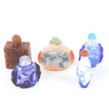 5 Oriental snuff bottles, including Peking cameo and internally painted examples (5)