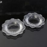 LALIQUE - a pair of clear and frosted glass Honfleur (geranium) pattern dishes/bowls, signed Lalique