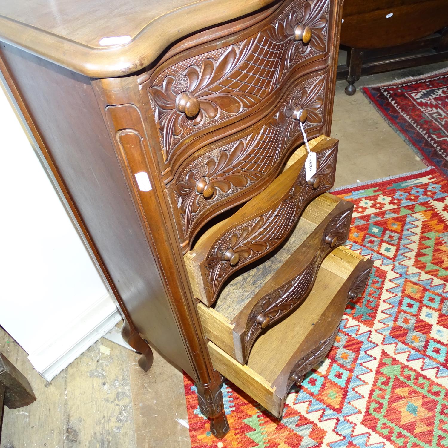 A French serpentine-front chest of narrow size, with 5 short carved drawers, W40cm, H90cm, D30cm - Image 2 of 2