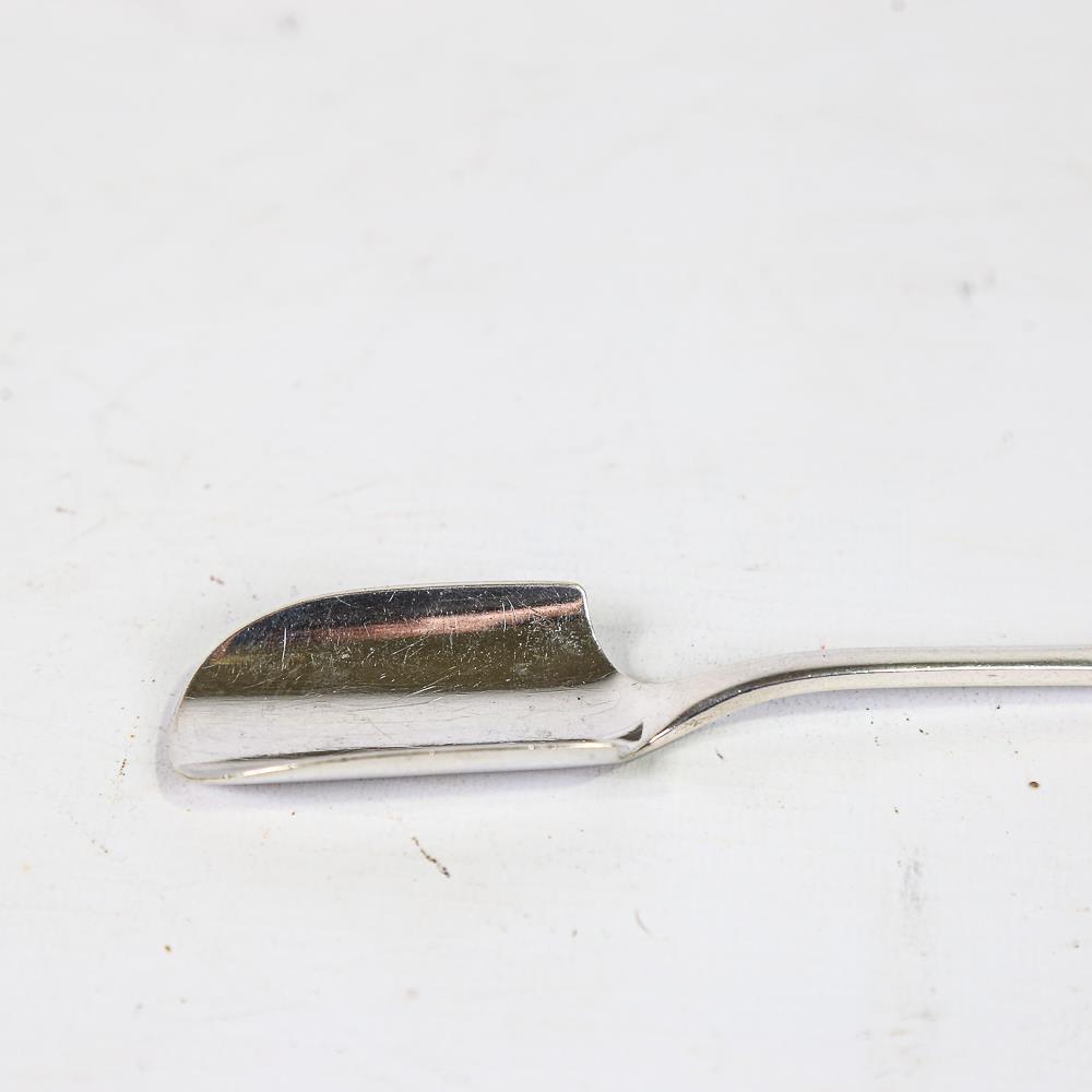 An Edwardian silver rat tail pattern Stilton cheese scoop, by Atkins Brothers, hallmarks Sheffield - Bild 4 aus 5