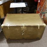 MOYNAT PARIS - Vintage brass and leather-bound car trunk, 87cm x 48cm, height 48cm