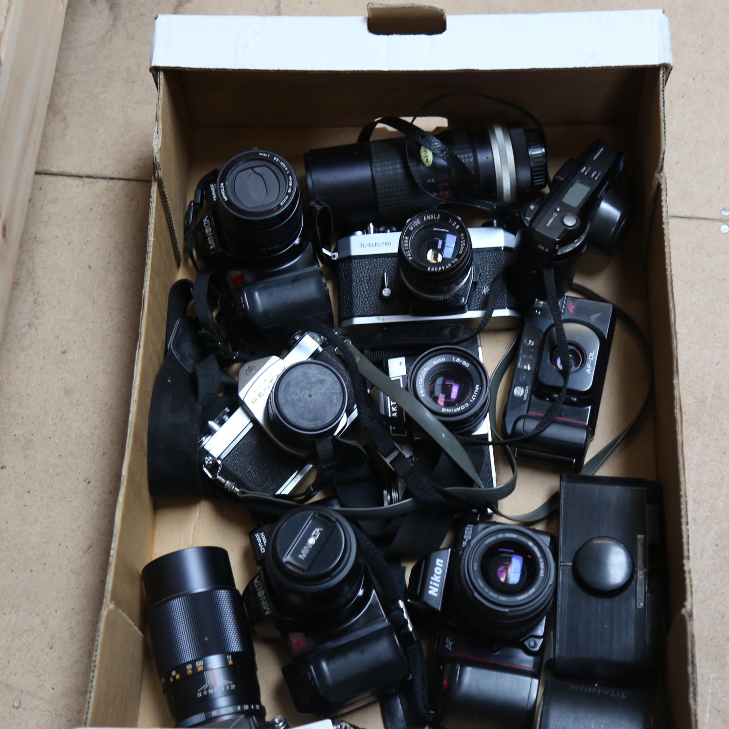 Various Vintage cameras, including Pentax SP500 35mm single lens reflex camera, Praktica MTL3