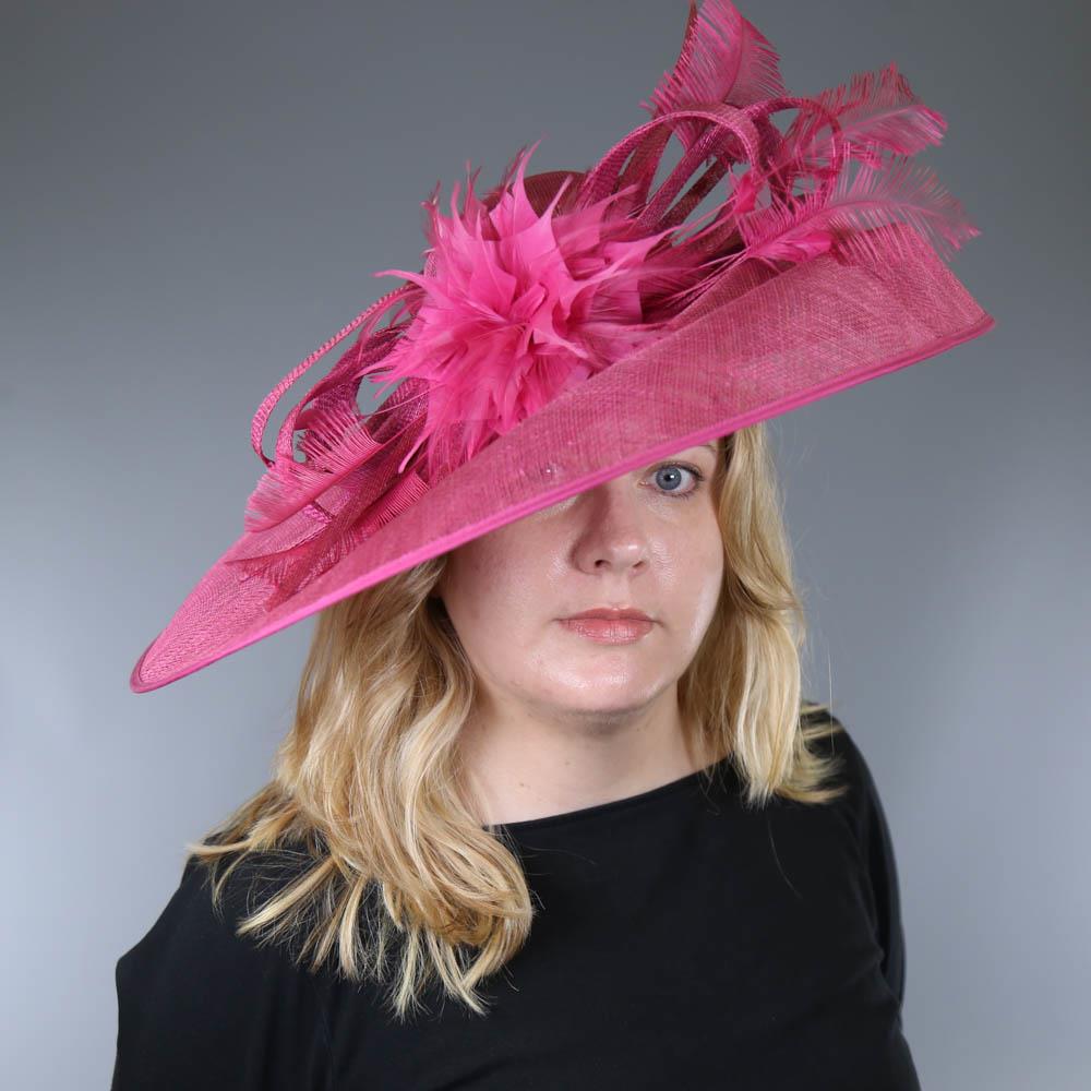 PETER BETTLEY LONDON - Fuchsia pink fascinator, with feather flower and twirl detail, headband and - Image 7 of 7