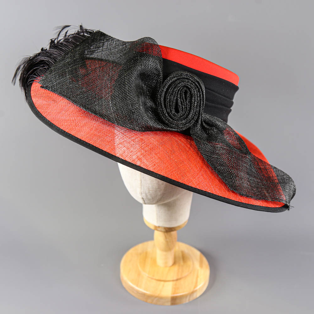 CAPPELLI CONDICI - Red and black occasion hat, with feather detail, internal circumference 55cm,